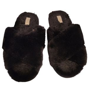 3 For $15! Victorias Secret PINK Cross Slippers | L